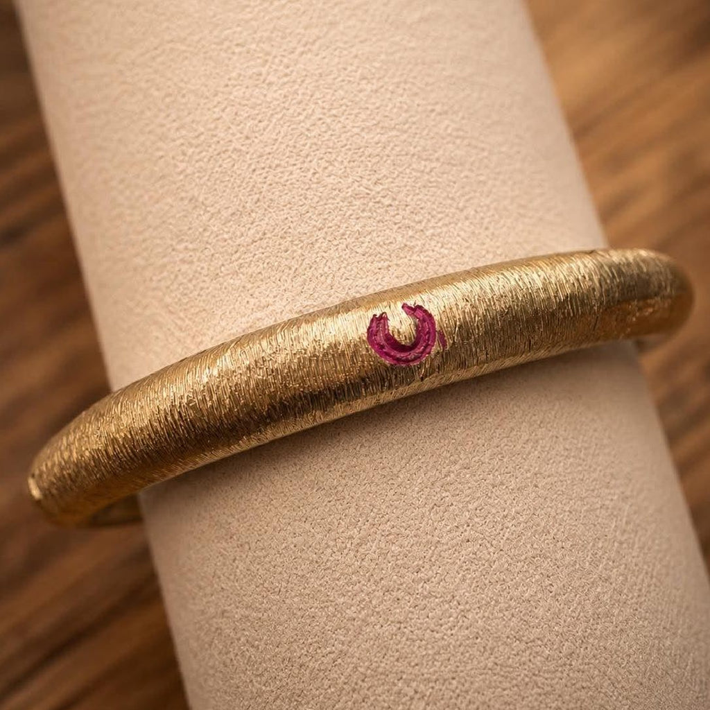 COWGIRL - Hunter's Gold Bull Ring Bracelet