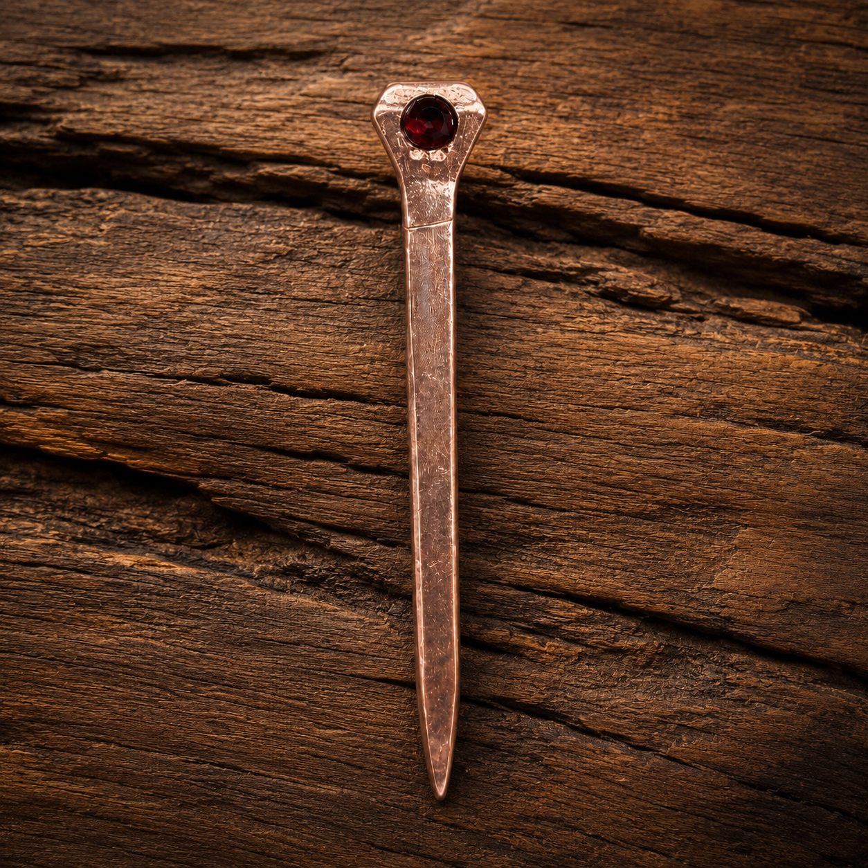 Horseshoe Nail Hat Pick (Austrian Crystal)