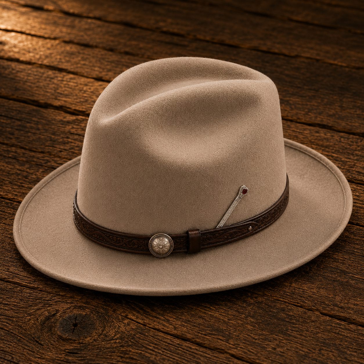 Horseshoe Nail Hat Pick (Austrian Crystal)