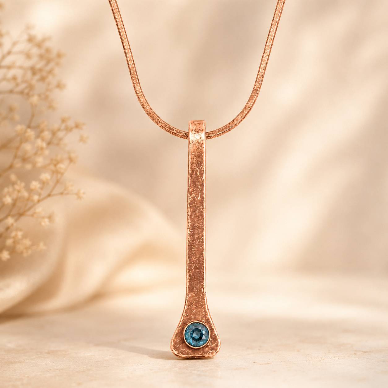 Horseshoe Nail Necklace Pendant (Austrian Crystal)